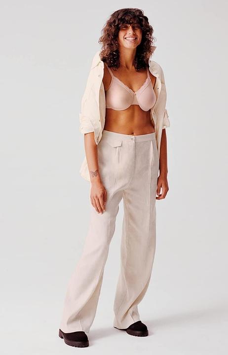 Image du produit Chantelle Soutien-gorge moulé à couverture complète, ultra-nu, confortable et soutenant (70 G)