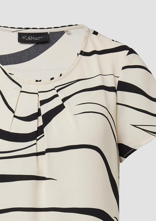 Immagine prodotto s.Oliver Bluse Kurzarmbluse mit Rundhalsausschnitt und All-over-Print (36)