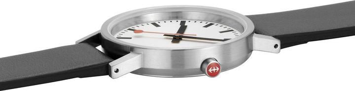 Actual product image Mondaine Classic - Pure Vegan (Analogue wristwatch, Swiss made, 36 mm)