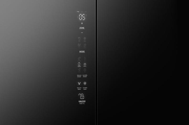 Actual product image Hisense Cross door refrigerator RQ768N4GBE ČR (591 l)