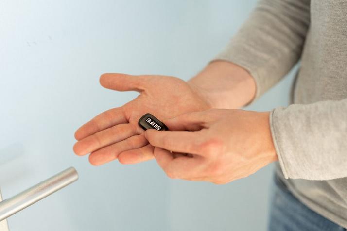 Actual product image Troika Keychain Soap Bubble Black, Silver