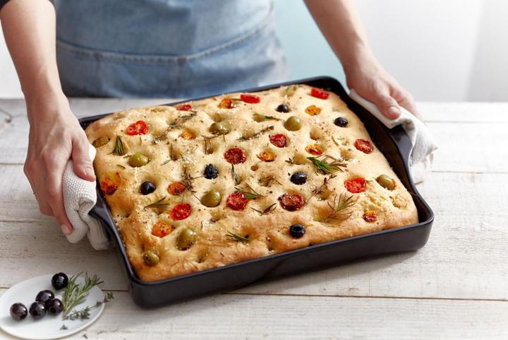 Produktbild Emile Henry Focaccia-Backform (31.50 cm)