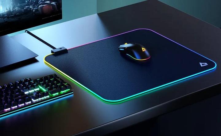 Actual product image Aukey KM-P8 RGB Gaming mouse pad 45x40cm WATERPROOF