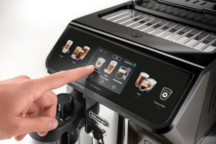 Actual product image De'Longhi Eletta Explore Cold Brew
