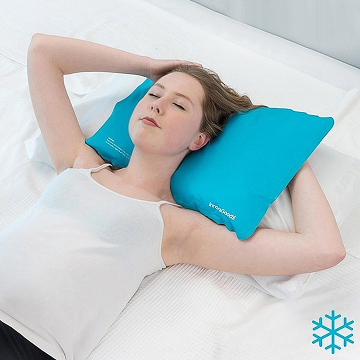 Actual product image InnovaGoods Coussin Rafraîchissant Rechargeable (52 x 35 cm)