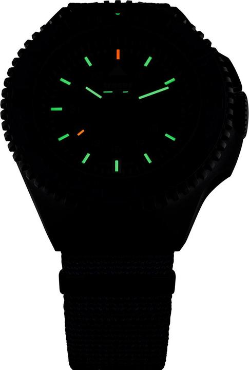 Produktbild Traser P69 Black Stealth (Analoguhr, 46 mm)