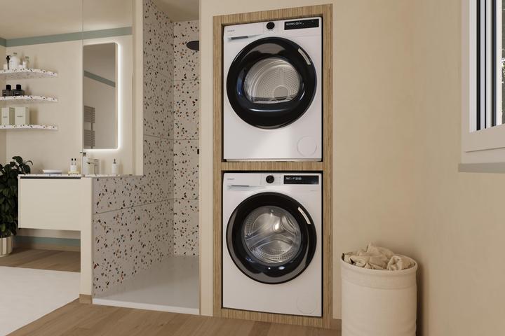 Image du produit Candy BR 10N3BX-S (10 kg, Droite)