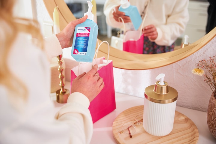 Actual product image Sterillium Protect & Care Emma