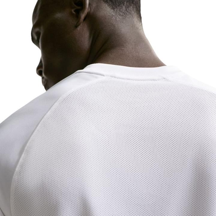 Produktbild Nike weisses Herren-T-Shirt von Park VIII (M)