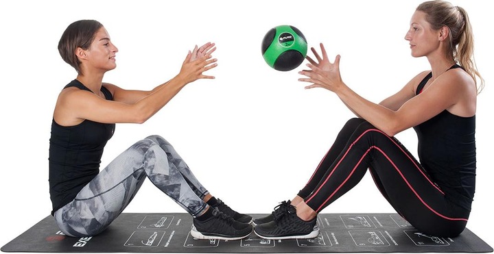 Actual product image Pure2improve Medicine ball (2 kg, 200 mm)