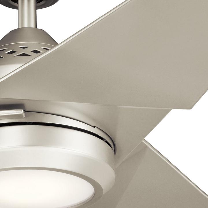 Immagine prodotto Elstead Lighting Ventilatore da soffitto silenzioso Jade con luce LED Ø152cm + telecomando argento (45 dB)
