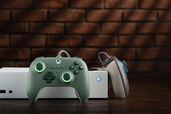 Produktbild 8bitdo Ultimate C (Xbox Series X, Xbox Series S, Xbox One X, Xbox One S, Windows)