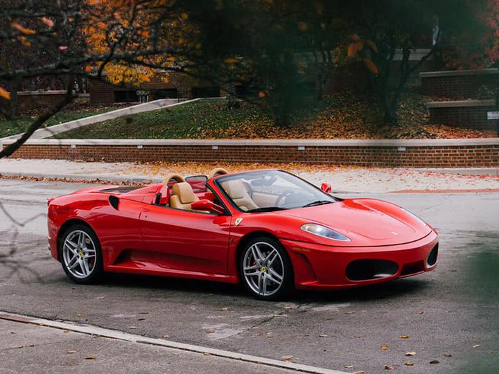 Produktbild Smartbox Freiheit am Steuer: Vier Stunden am Steuer eines Ferrari oder Lamborghini nahe Luzern (2 Pers.)