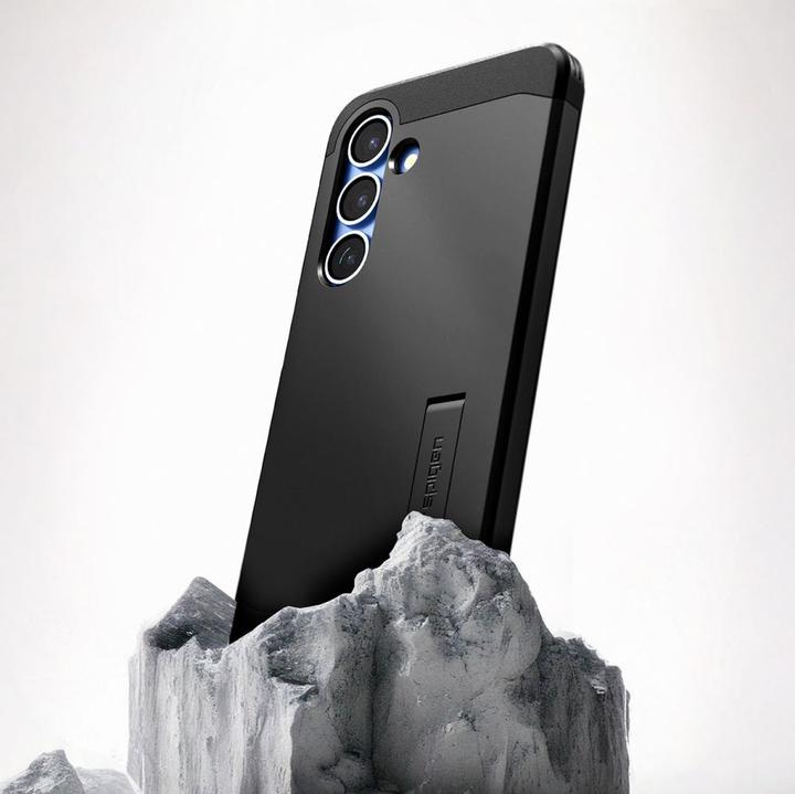 Actual product image Spigen Tough Armor (Samsung Galaxy S25)