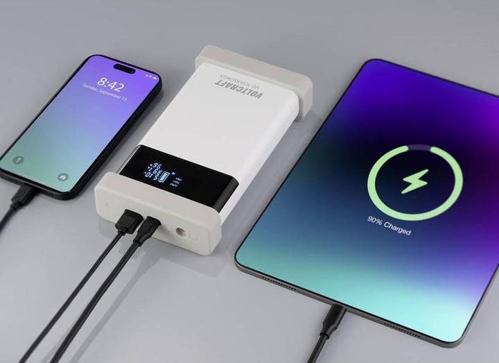 Actual product image Voltcraft UC-1C1A100W03 Industrienetzteil 1x USB-C® Pure White mit Europa-Ada (100 W)