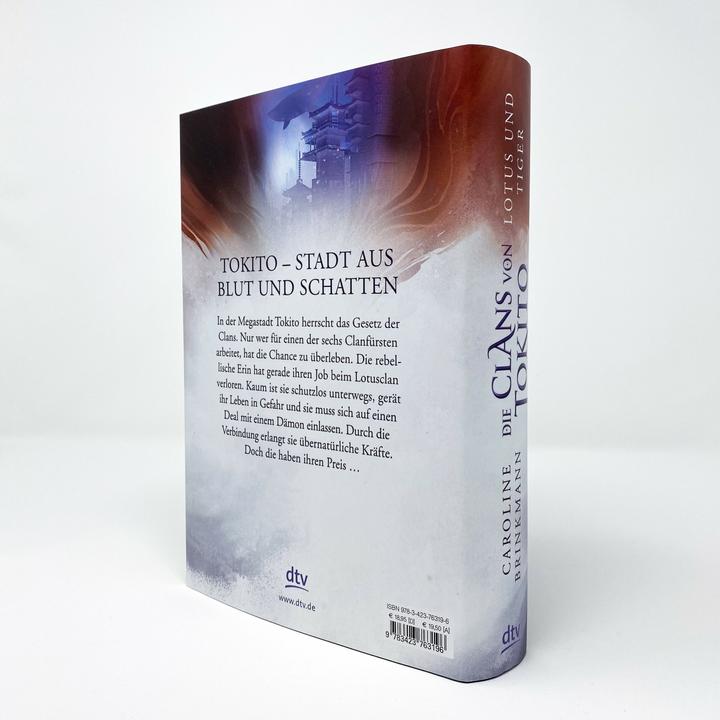 Actual product image Die Clans von Tokito – Lotus und Tiger (German, Caroline Brinkmann, Katharina Netolitzky, 2021)