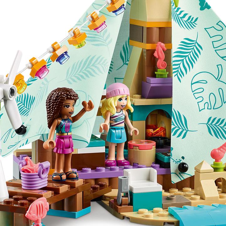 Actual product image LEGO Glamping on the beach (41700, LEGO Friends)