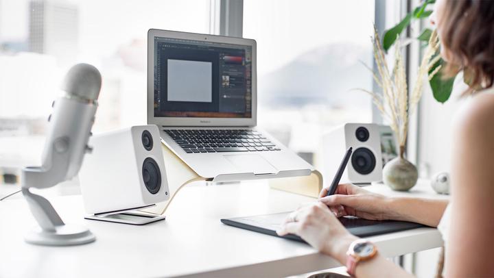 Actual product image Kanto S2 (1 pair, Wall installation, Tiltable)