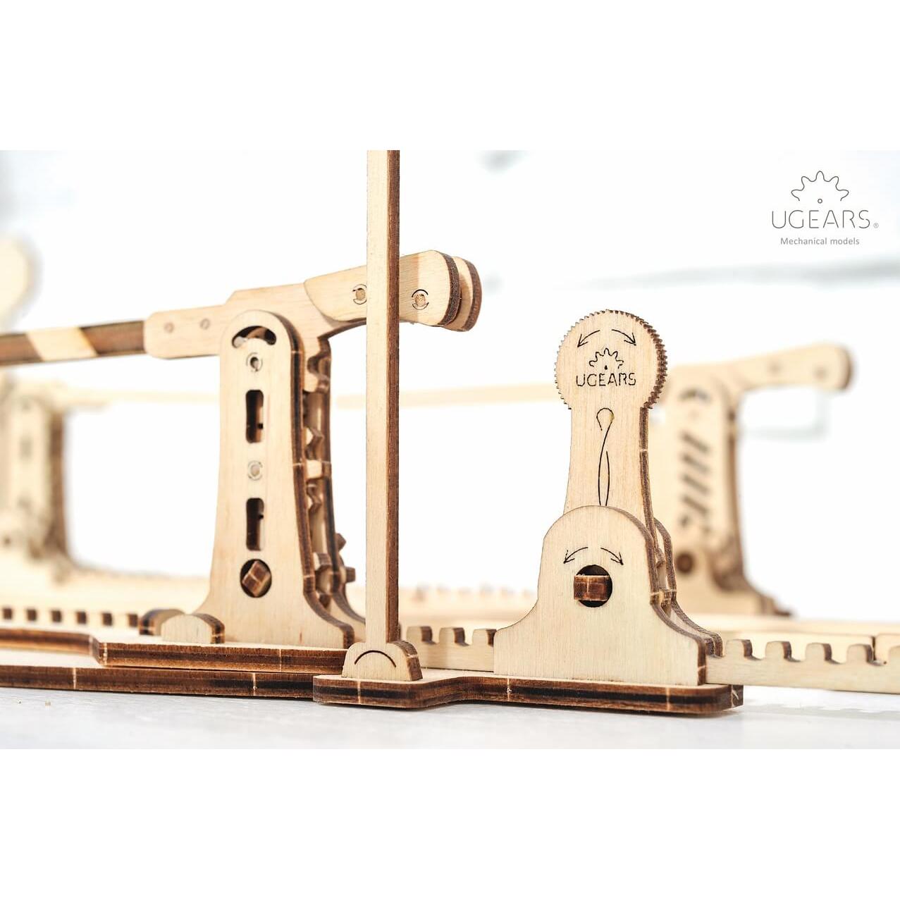 Thumbnail - Ugears Bahnschienen 196 Teile