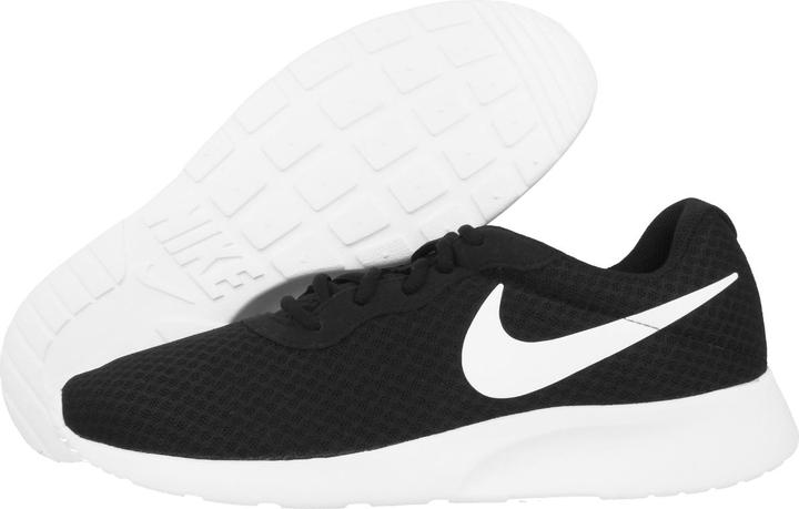 Actual product image Nike Tanjun (41)