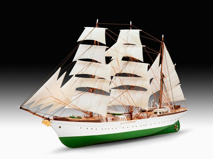 Produktbild Revell MS Gorch Fock