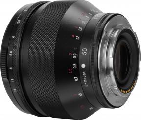 Actual product image Voigtländer Nokton 50mm / 1.0 asph. (Sony E, full size)