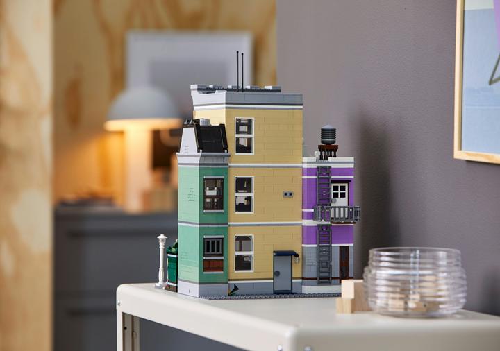 Produktbild LEGO Polizeistation (10278, LEGO Creator Expert, LEGO Seltene Sets)