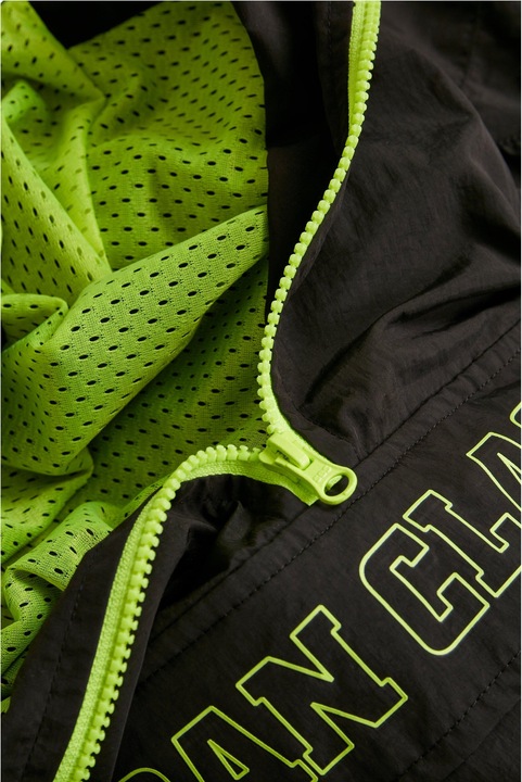 Actual product image Urban Classics Contrast Pull Over Jacket (M)