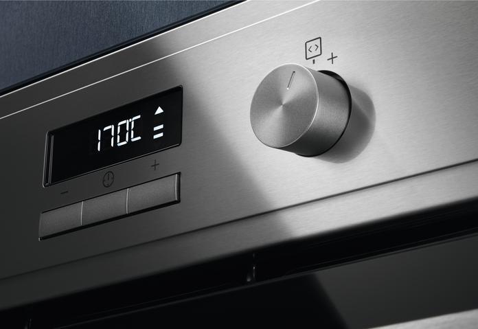 Actual product image Electrolux EOF4P74X