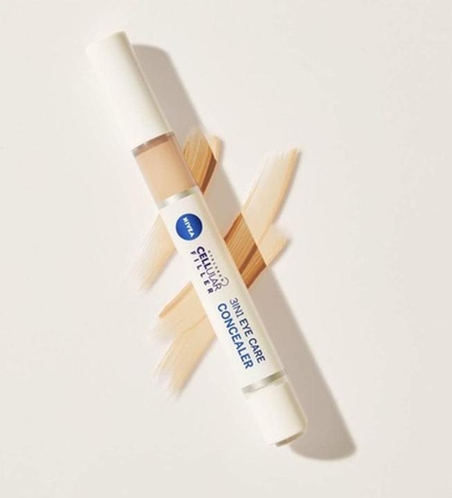 Produktbild NIVEA Hyaluron Cellular Filler 3in2 (01 Hell)