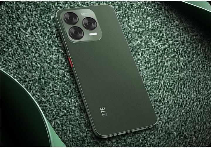 Actual product image ZTE Blade V70 Vita (256 GB, Green, 6.70", Dual SIM, 4G)