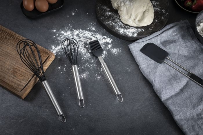 Actual product image Kuhn Rikon Dough scraper