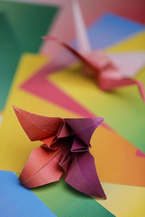 Produktbild Clairefontaine Origami, Packung mit 100 Blatt 70g/m2 im Format 20x20cm - Mehrfarbig (100 x)