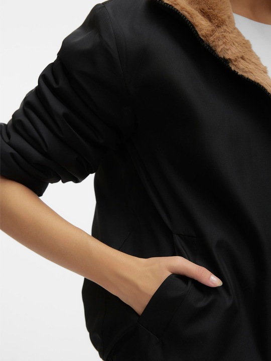 Actual product image Vero Moda VMALICE Jacke Kunstfell Jacke (M)
