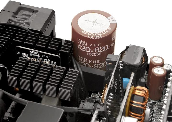 Actual product image Thermaltake Toughpower GF3 (1000 W)