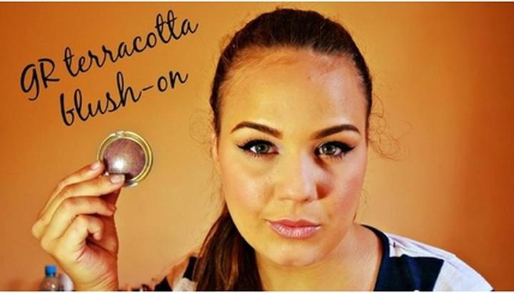 Immagine prodotto Golden Rose Terracotta Blush-On 03 Rose Swirl (03 Vortice di rose)