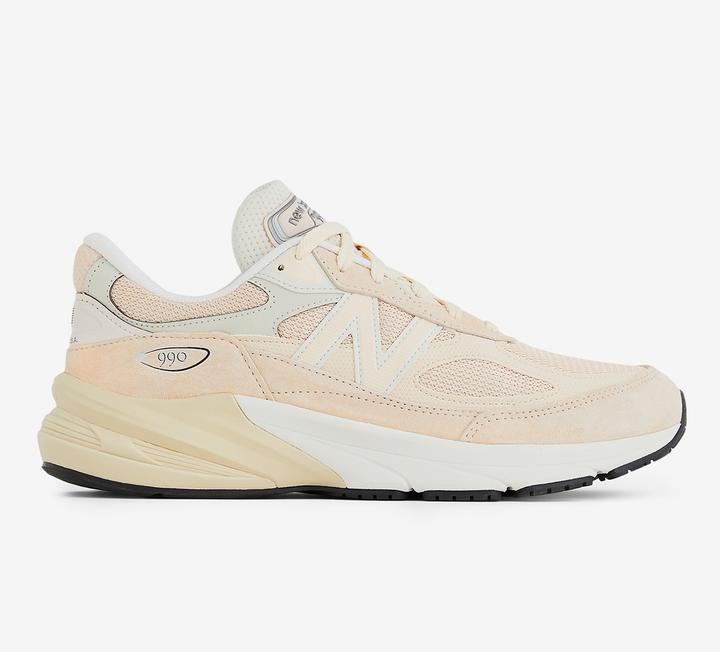 Produktbild New Balance U990VR6 (43)