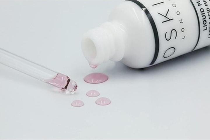 Actual product image Oskia Liquid Mask (30 ml)