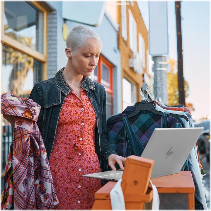 Produktbild HP Envy 16-h0950nz (16", 2000 GB, 32 GB, CH, Intel Core i9-12900H)