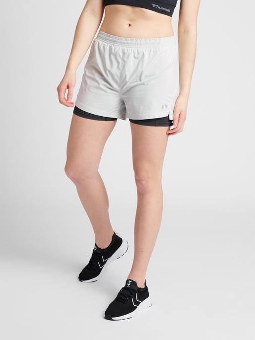 Actual product image Newline WOMEN 2-IN-1 RUNNING SHORTS (XS)