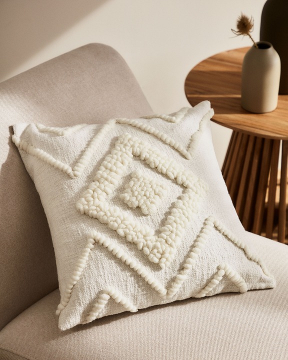 Actual product image Kave Home Genoveva (45 x 45 cm)
