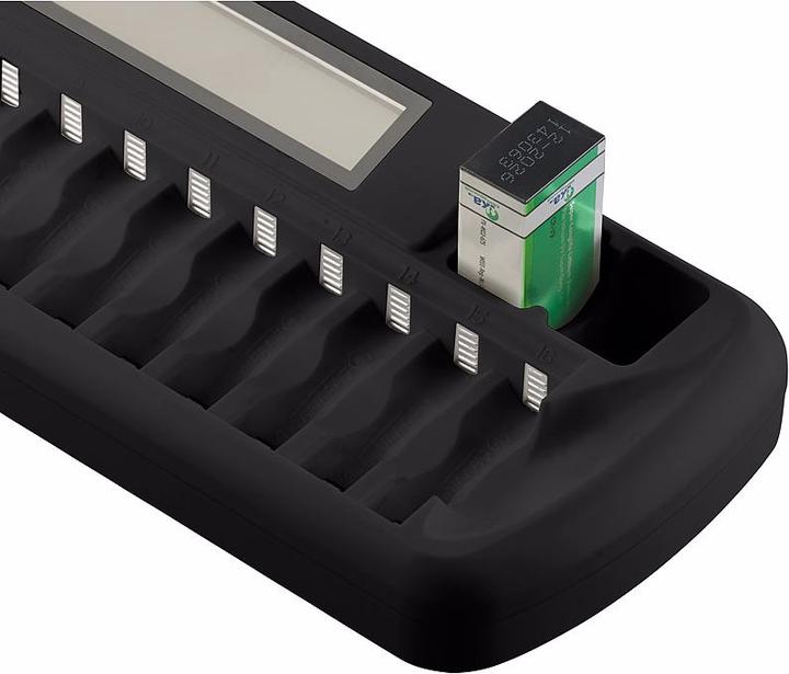 Produktbild TKA Ladegerät für 16 AA(A)-Akkus und 2 9-Volt-Blöcke (Ladegerät ohne Akku)