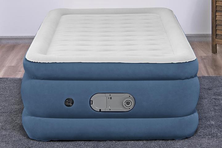 Actual product image Bestway AlwayzAire Twin Air Mattress with Built-in Dual Pump 1.91 m x 97 cm x 46 cm (950 x 1860mm)