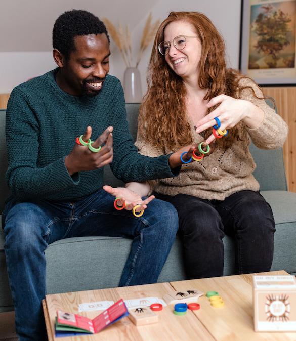 Produktbild Helvetiq Oh My Ring! (Multilingual, 2 - 4 Spieler)