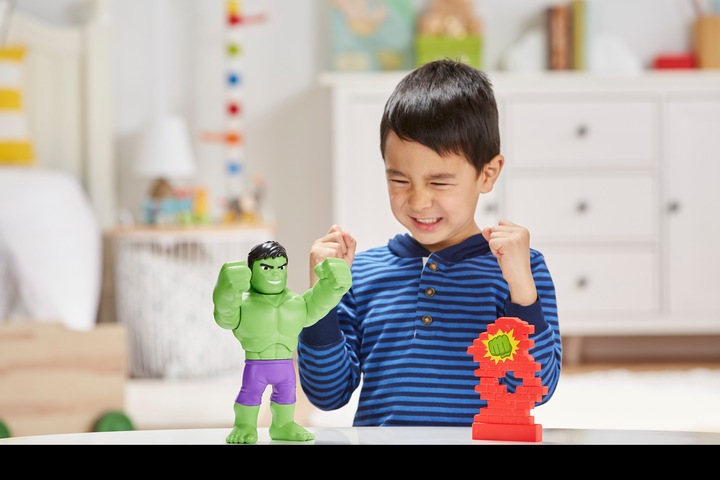 Image du produit Hasbro Papillon-Power Hulk Jouet d'école maternelle, 25 cm de Hulk Actio