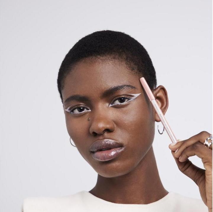 Image du produit L'Oréal Paris Paradise (111 Gris urbain)