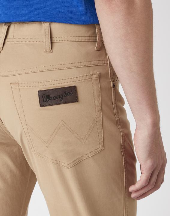 Actual product image Wrangler Texas Slim Jeans cornstalk (W30/L32)