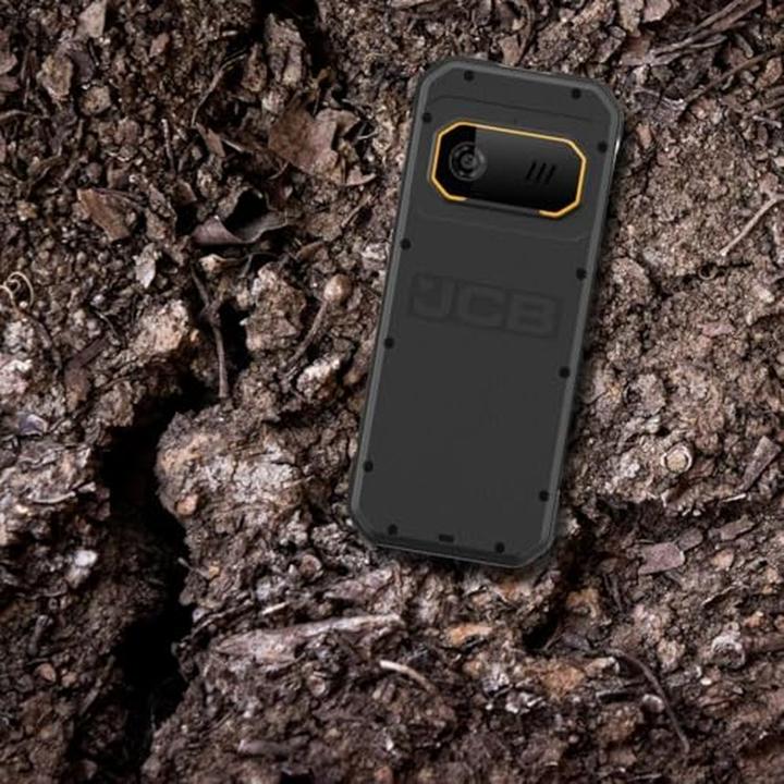 Productafbeelding JCB Tradesman 4 (2.40", 2 Mpx, 4G)