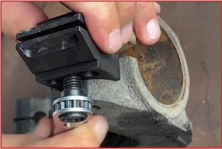 Actual product image KS Tools Clamping bore spreading tool