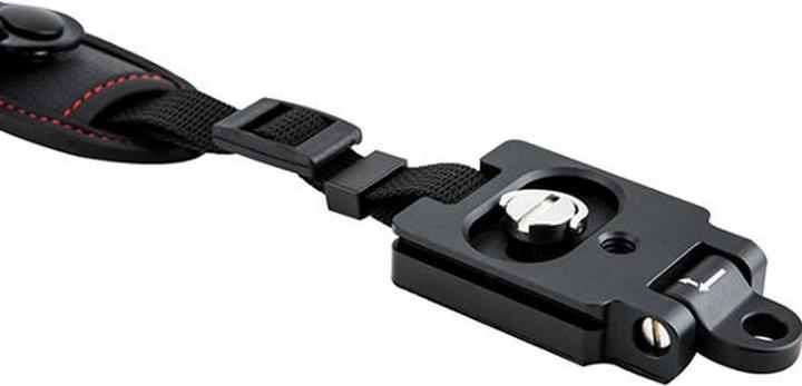 Actual product image JJC HS PRO1M Hand Grip Strap (incl Quick Release Plate) Red (Wrist strap)